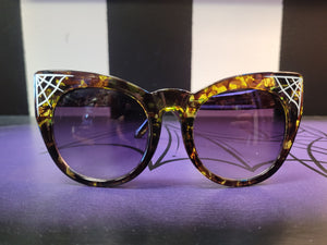 Large Webbed Shades